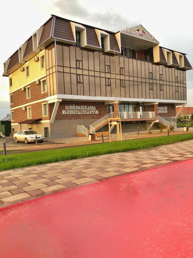 Grand Villa Turkistan Exterior photo